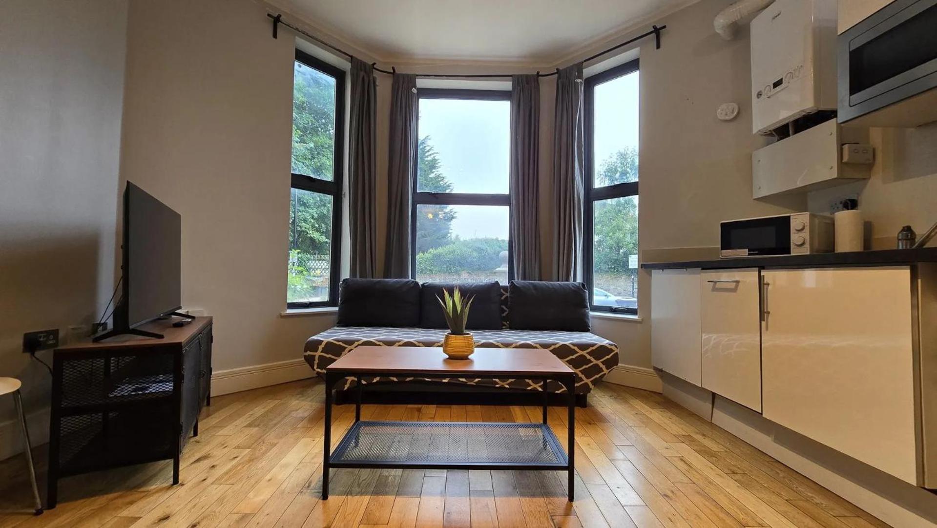 Westciti Chatsworth Road Apartments Croydon Ngoại thất bức ảnh